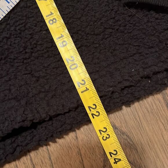 Disney Jack Skellington Nubby Fleece Sherpa Sweatshirt, Size Juniors XXL - Picture 6 of 7